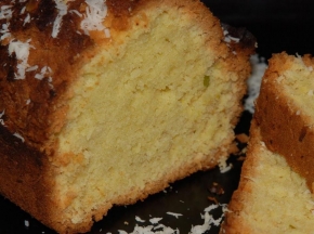 PLUM-CAKE AL COCCO