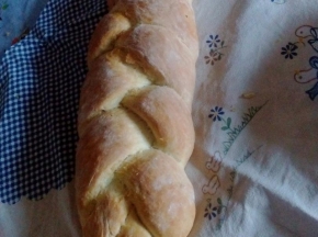 Treccia di pane