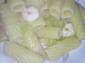 Rigatoni con zucchina e gamberetti