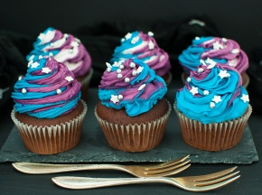 Galaxy cupcake