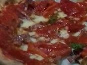 Pizza con il Salame