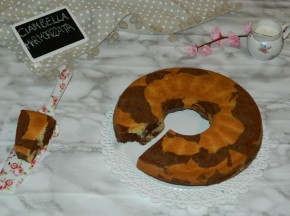 Ciambella marmorizzata cacao e vaniglia