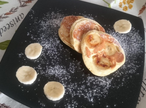 Pancake yogurt e banana della dolcina Frency 89