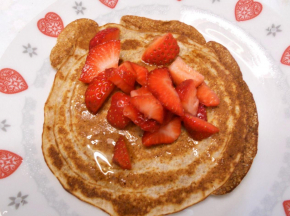 Pancake integrali fragole e miele