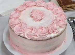 rose cake