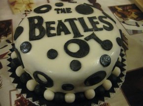 Torta Beatles