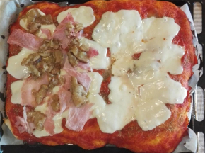 Pizza Alta Prosciutto e Funghi Porcini