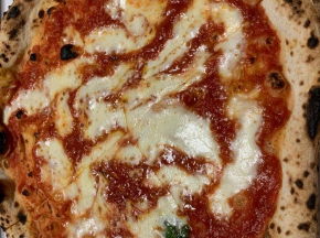 Pizza Regina Margherita