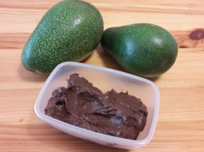 Avocatella: Crema di avocado e cacao