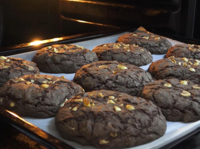 Cookies cioccolato e nocciole
