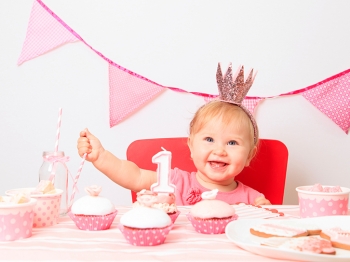 Come allestire una sweet table per un compleanno in rosa