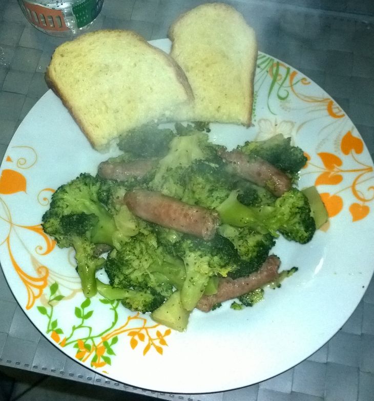 immagine post Broccoli e salsiccia