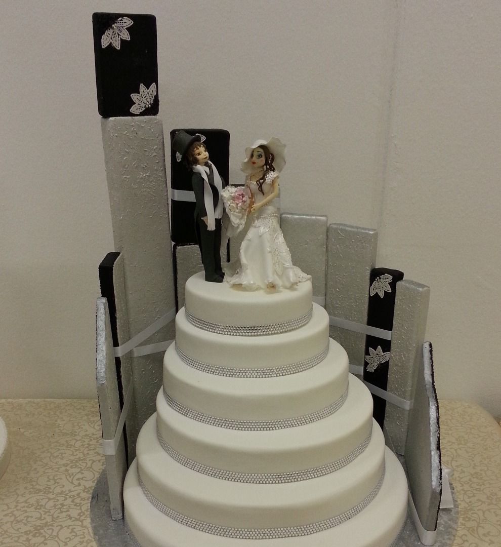 immagine post WEDDING CAKE