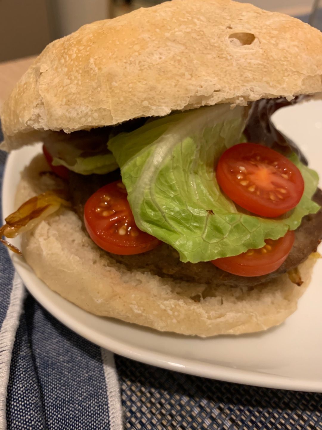 immagine post Hamburger con pane fatto in casa