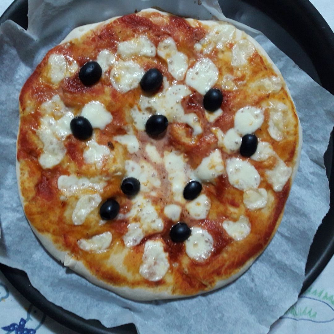 immagine post Pizza con olive
