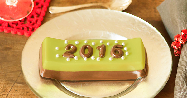 Budino al cioccolato e pistacchio per festeggiare l'anno nuovo