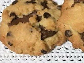 Cookies con gocce di cioccolato
