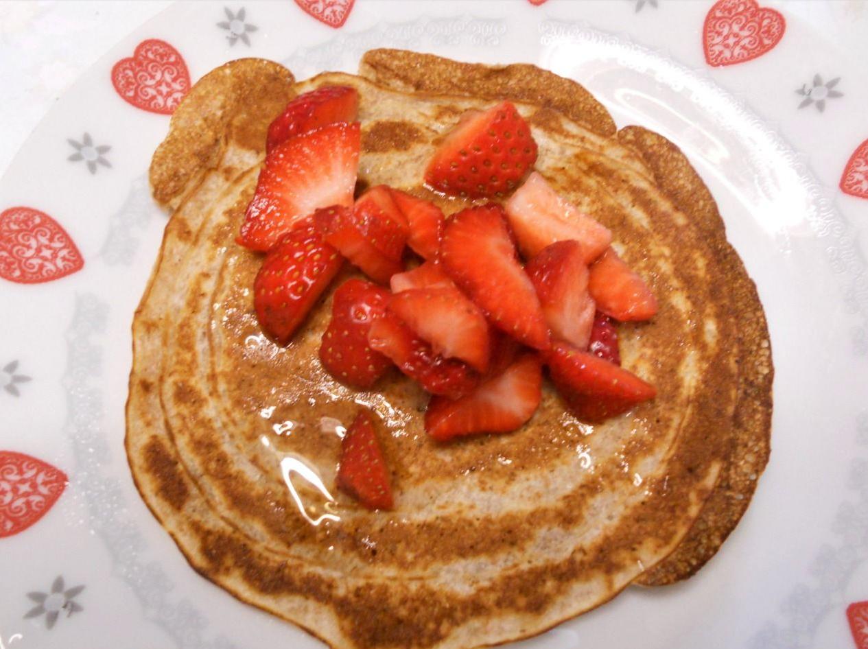Pancake integrali fragole e miele