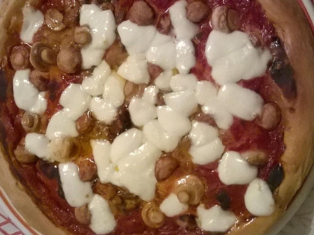 pizza ai funghetti