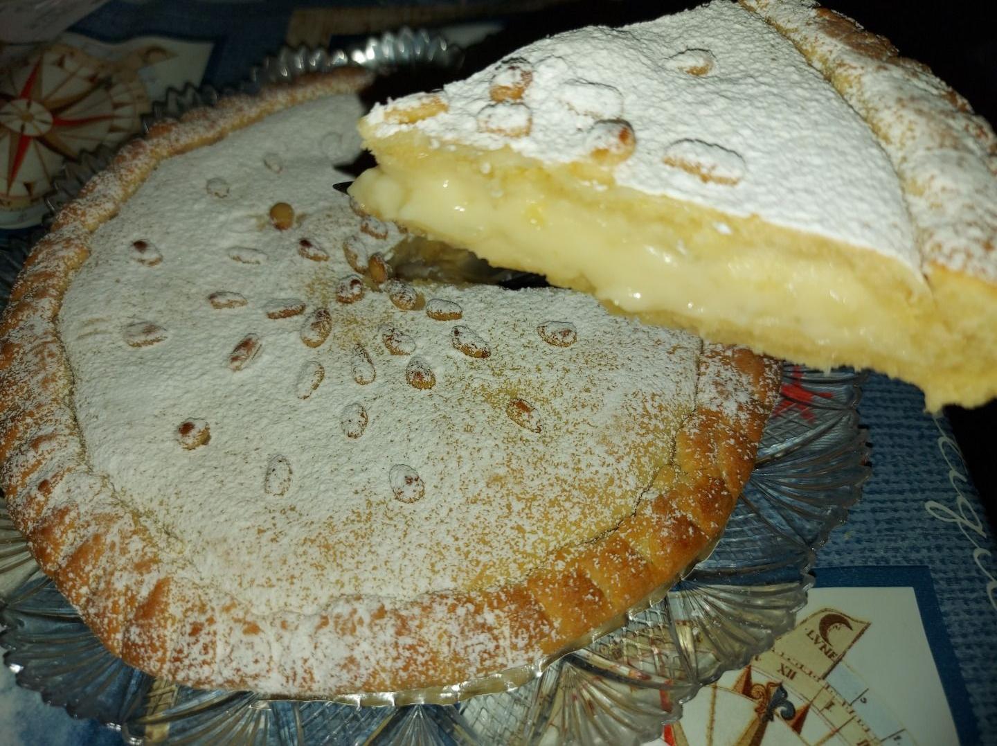 Torta della Nonna (riciclo crema pasticcera cornetti)