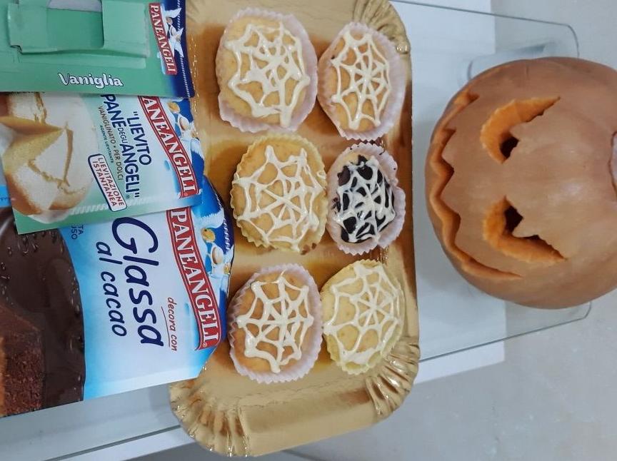 Sfida Culinaria Halloween 2020 Dolca VS salato dolcetti ragnatela della Blogger Valentina