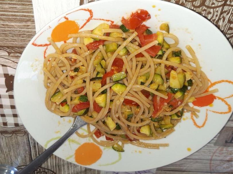 Spaghetti arcobaleno